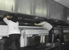 如何清理油煙管道？